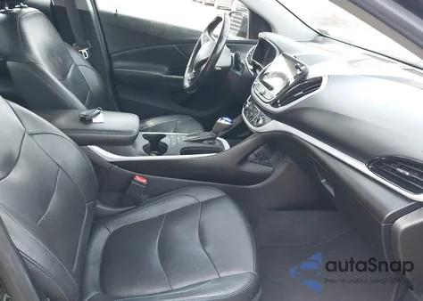2018 Chevrolet Volt Lt z USA, uszkodzony, nr VIN 1G1RA6S56JU155672